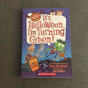 My weird school Halloween special book.